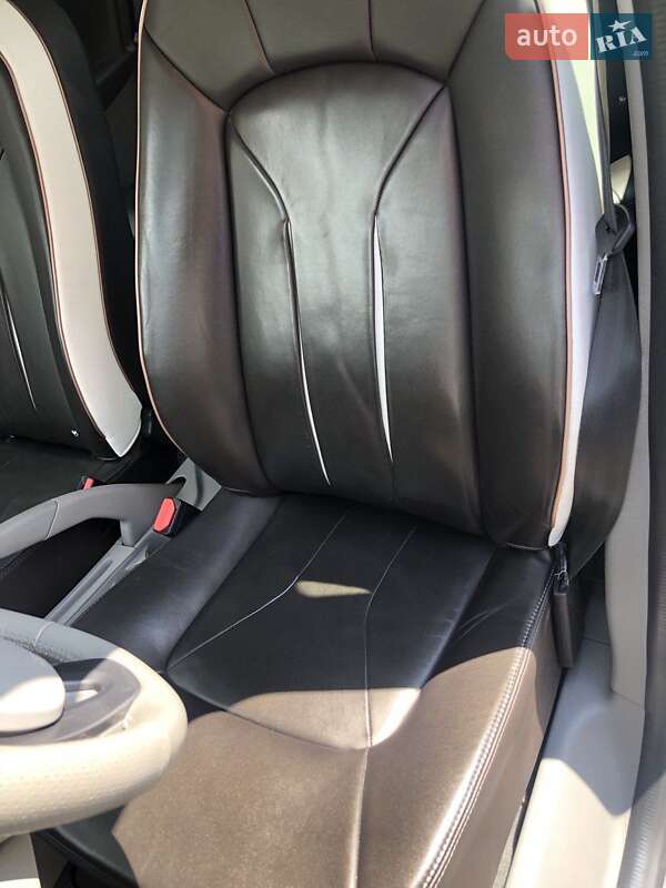 Хэтчбек Renault Zoe 2017 в Тернополе