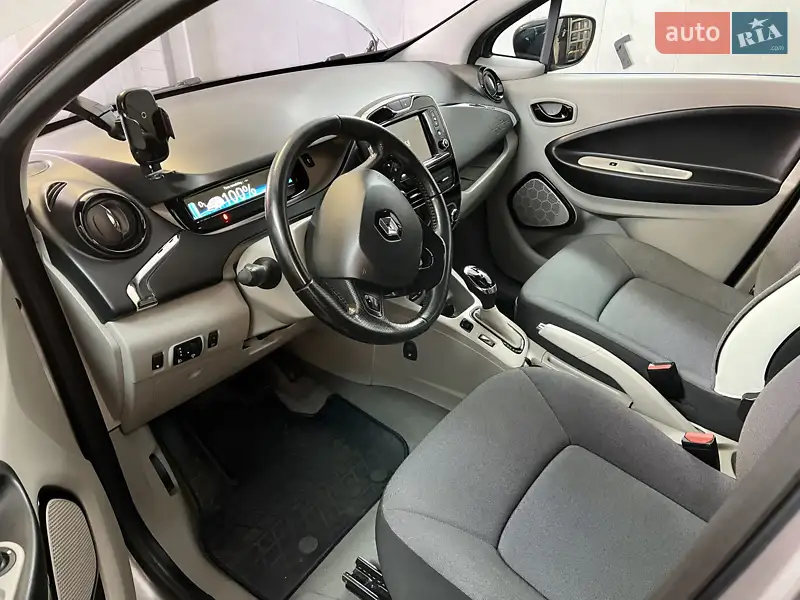 Renault Zoe 2015 VIN VF1AGVYA052494195 фото оголошення 31 з 119