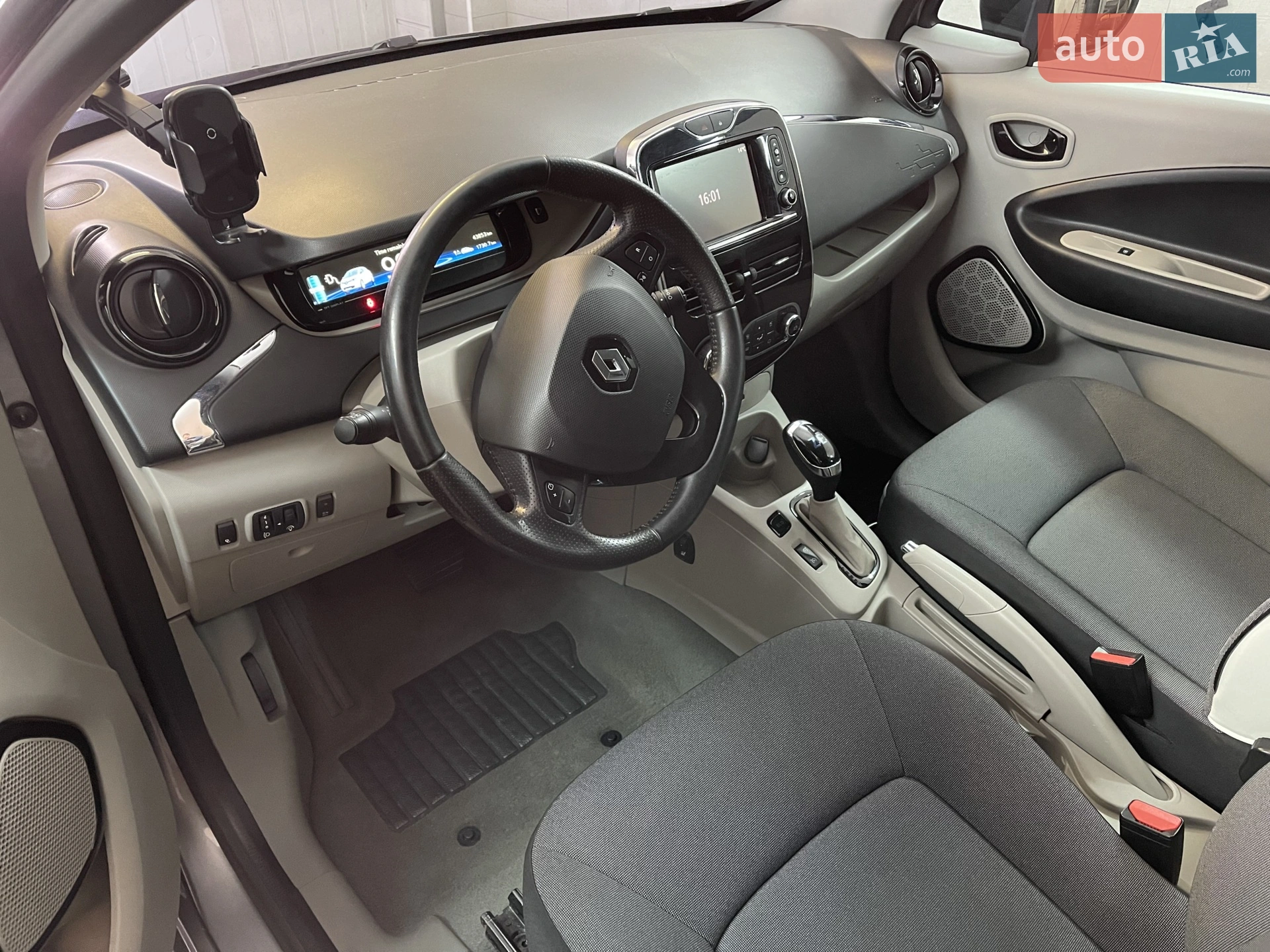2015 Renault ZOE - мініатюра 39