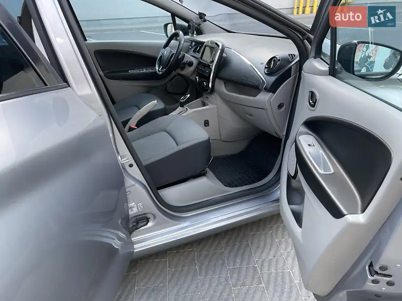 Renault Zoe 2015 VIN VF1AGVYA052494195 фото оголошення 42 з 119