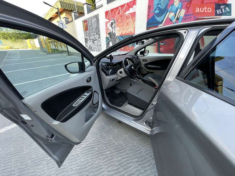 Хетчбек Renault Zoe 2015 в Львові