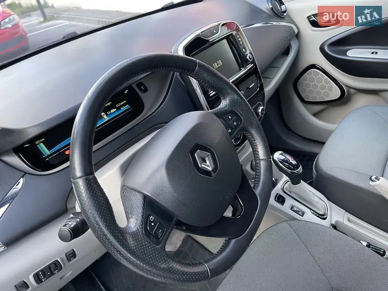 Renault Zoe 2015 VIN VF1AGVYA052494195 фото оголошення 62 з 119