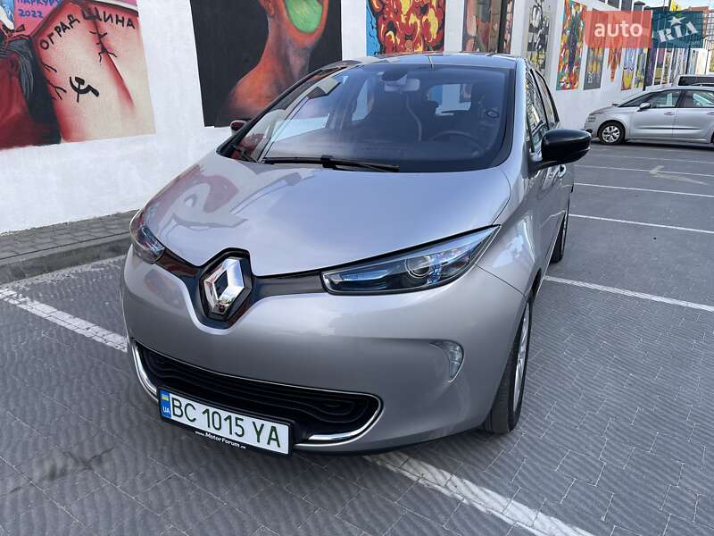 Хетчбек Renault Zoe 2015 в Львові