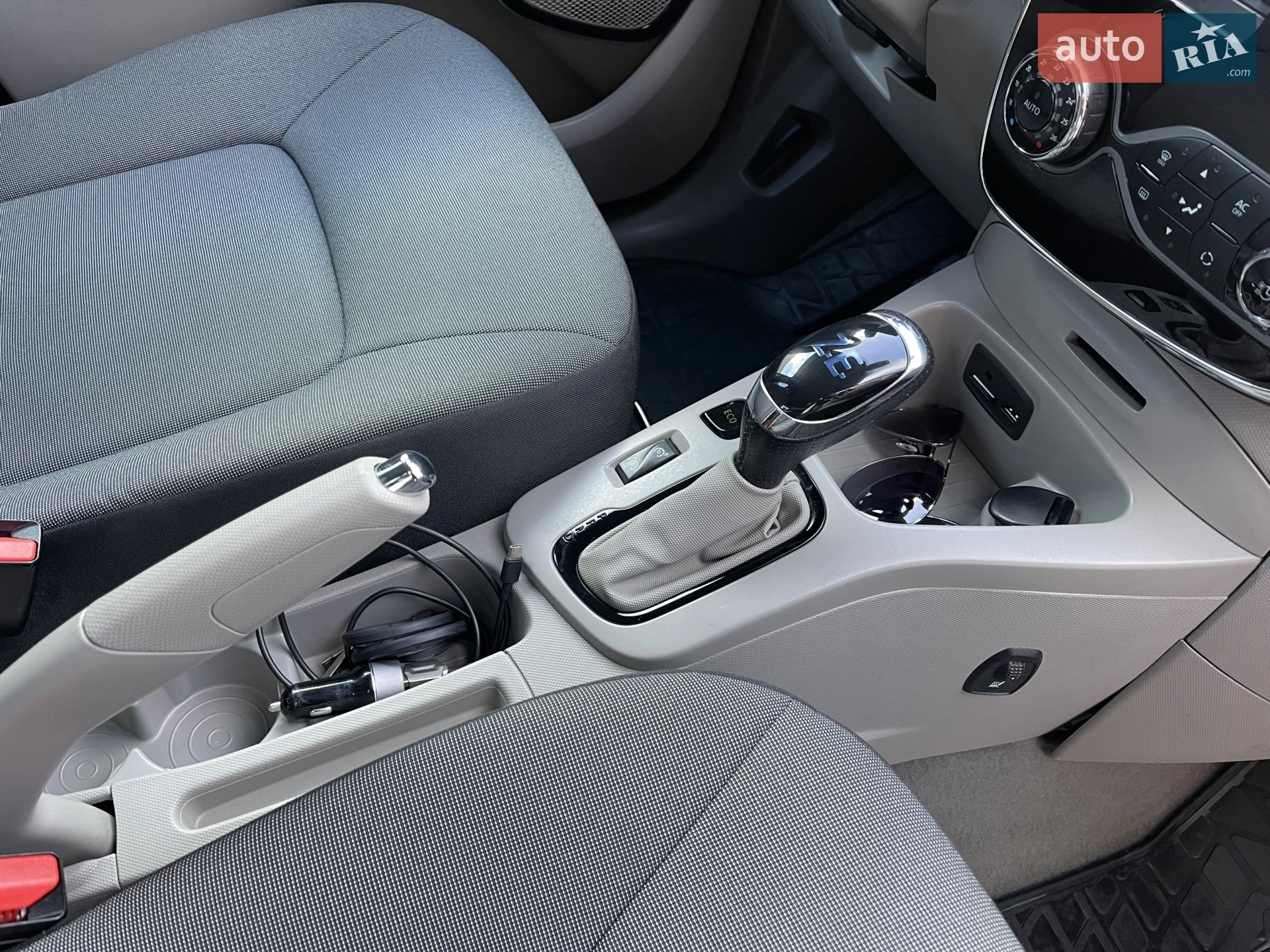 2015 Renault ZOE - мініатюра 75