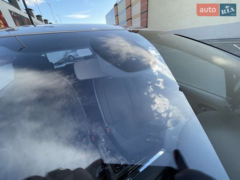 Хетчбек Renault Zoe 2015 в Львові