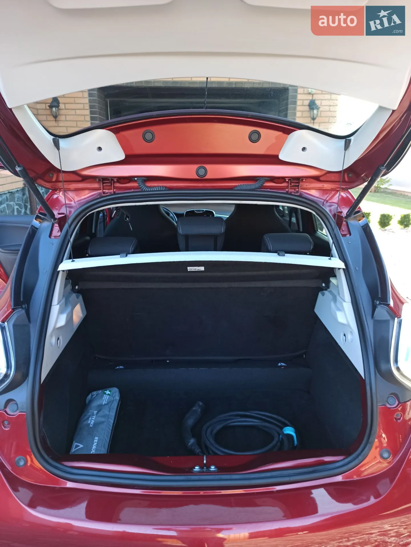 2018 Renault ZOE - мініатюра 11