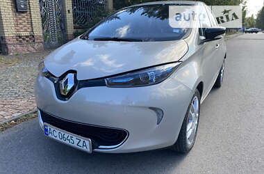 Хэтчбек Renault Zoe 2014 в 