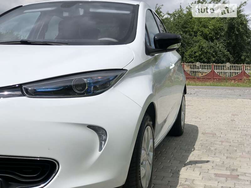 Хэтчбек Renault Zoe 2016 в Ровно