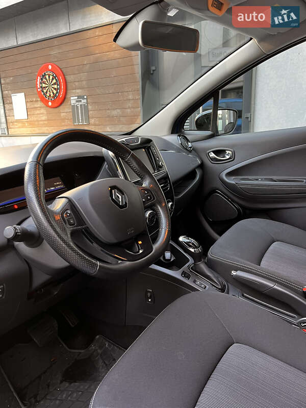 Хетчбек Renault Zoe 2018 в Києві фото 9 Хетчбек Renault Zoe 2018 в Києві
