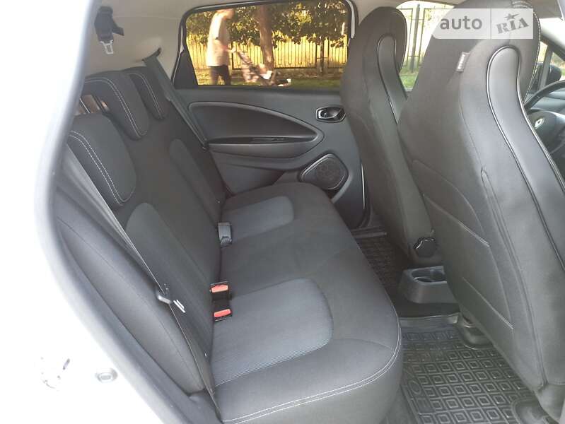 Хэтчбек Renault Zoe 2017 в Киеве