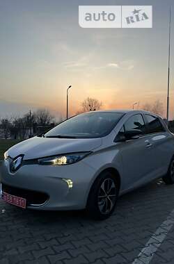 Хэтчбек Renault Zoe 2018 в Дубно