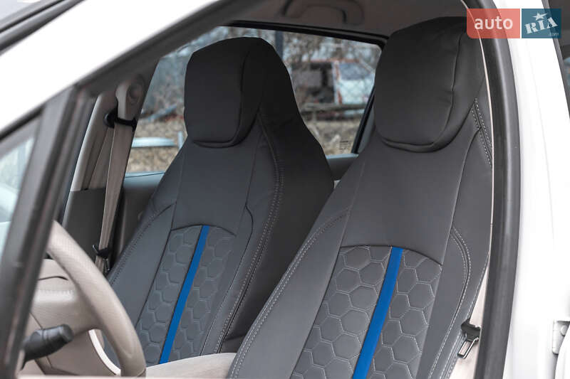 Хетчбек Renault Zoe 2013 в Луцьку