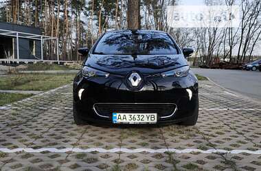 Хетчбек Renault Zoe 2016 в Києві