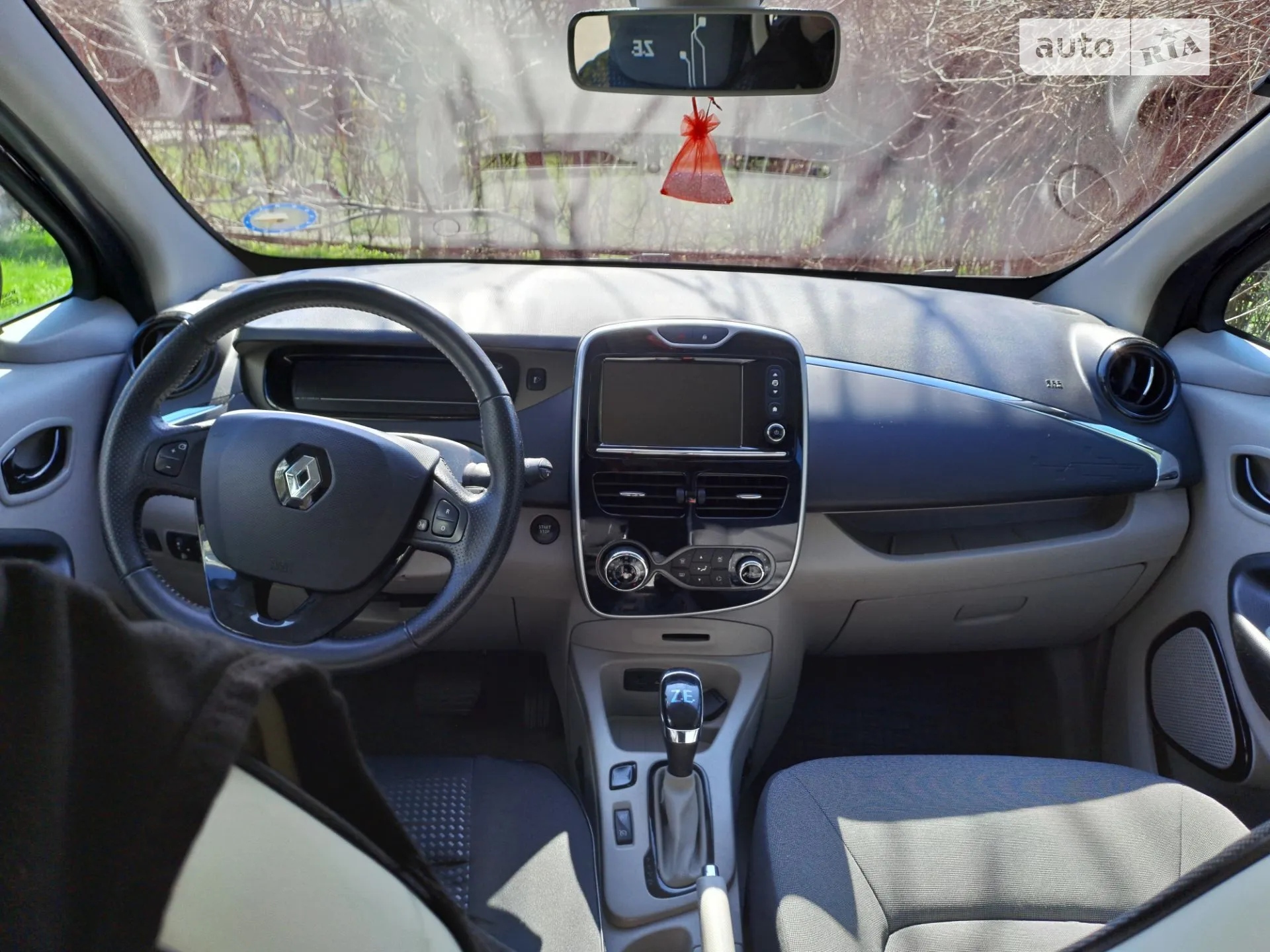 2015 Renault ZOE - мініатюра 5
