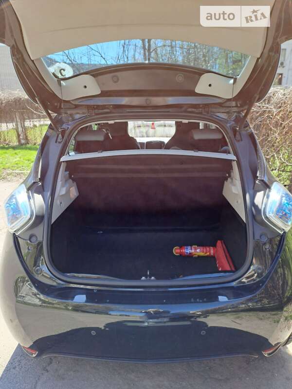 Хетчбек Renault Zoe 2015 в Кременчуці фото 9 Хетчбек Renault Zoe 2015 в Кременчуці