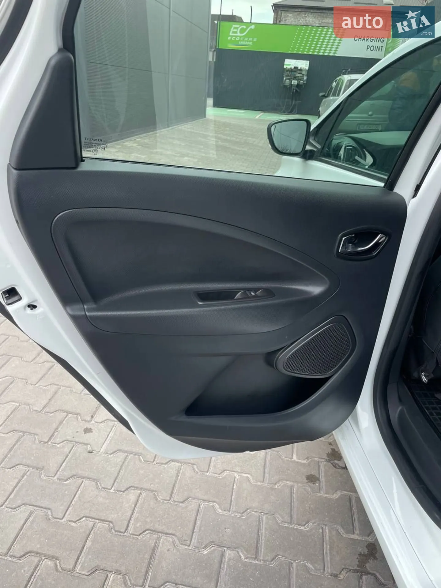 2018 Renault ZOE - мініатюра 26