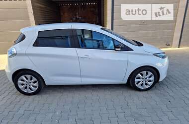 Хетчбек Renault Zoe 2014 в Чернівцях