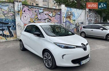 Хэтчбек Renault Zoe 2016 в Львове