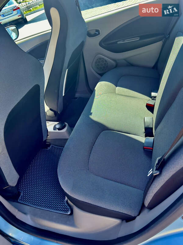 Хэтчбек Renault Zoe 2015 в Хмельницком