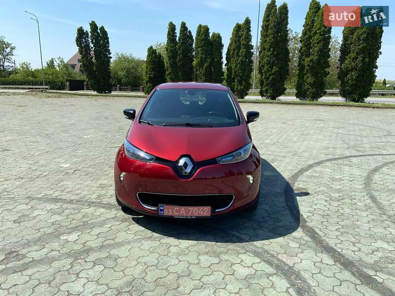 Хэтчбек Renault Zoe 2019 в Дубно