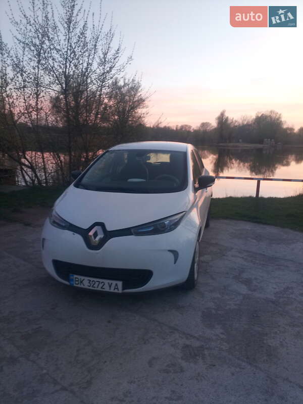 Хэтчбек Renault Zoe 2018 в Здолбунове фото 17 Хэтчбек Renault Zoe 2018 в Здолбунове