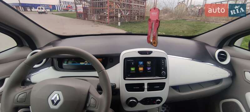 Хетчбек Renault Zoe 2015 в Нововолинську фото 5 Хетчбек Renault Zoe 2015 в Нововолинську