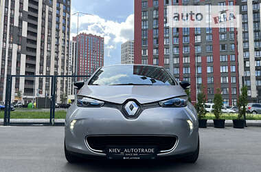 Хетчбек Renault Zoe 2016 в Києві