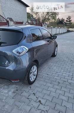 Хэтчбек Renault Zoe 2018 в 