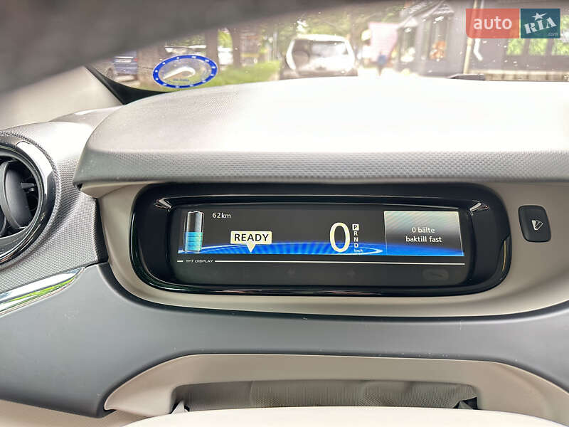 Хетчбек Renault Zoe 2016 в Чернівцях
