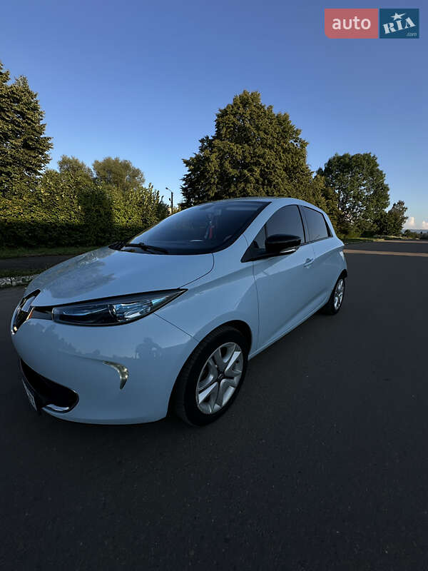 Хэтчбек Renault Zoe 2015 в Дрогобыче фото 7 Хэтчбек Renault Zoe 2015 в Дрогобыче