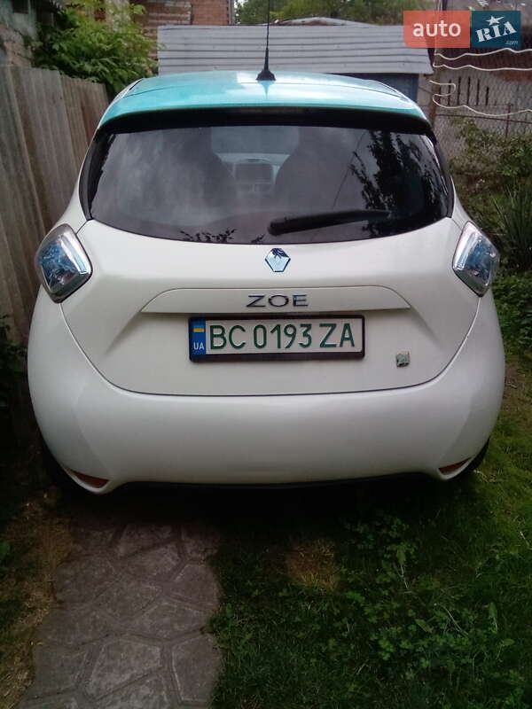 Хэтчбек Renault Zoe 2014 в Львове
