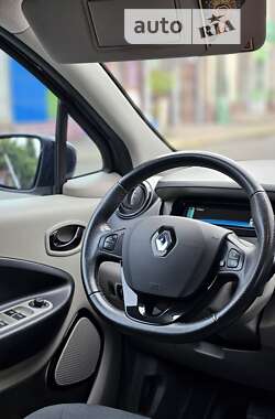 Хетчбек Renault Zoe 2015 в Чернівцях