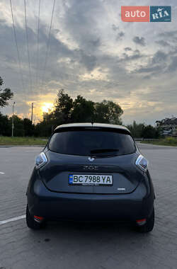 Хэтчбек Renault Zoe 2018 в 