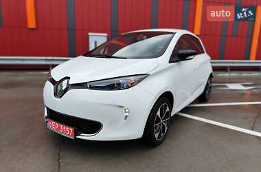 Хэтчбек Renault Zoe 2017 в 