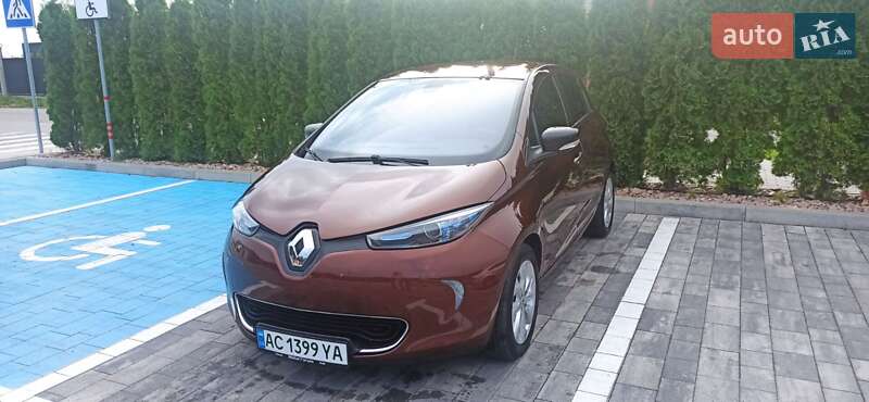 Хэтчбек Renault Zoe 2015 в Луцке