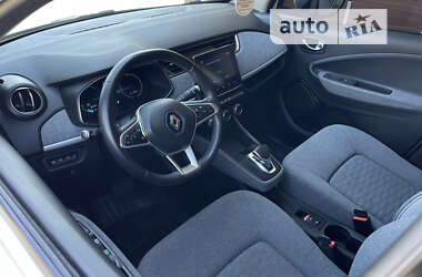 Хэтчбек Renault Zoe 2020 в 