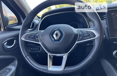 Хэтчбек Renault Zoe 2020 в 