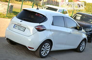 Хэтчбек Renault Zoe 2020 в 