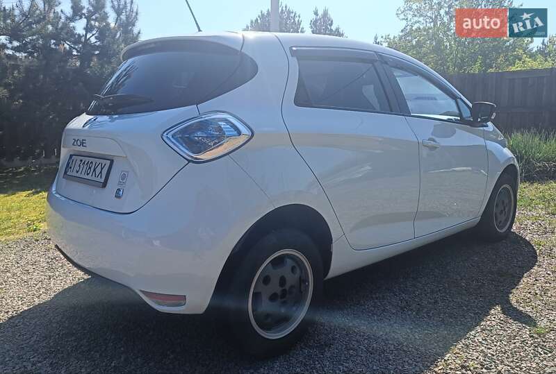 Хэтчбек Renault Zoe 2015 в Макарове