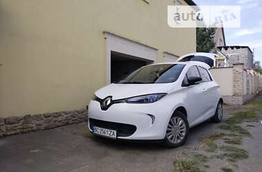 Хетчбек Renault Zoe 2016 в Києві