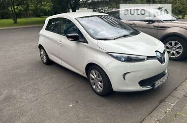 Хетчбек Renault Zoe 2013 в Києві