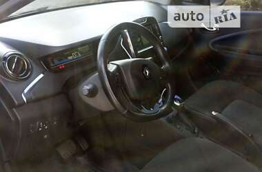 Хэтчбек Renault Zoe 2017 в 