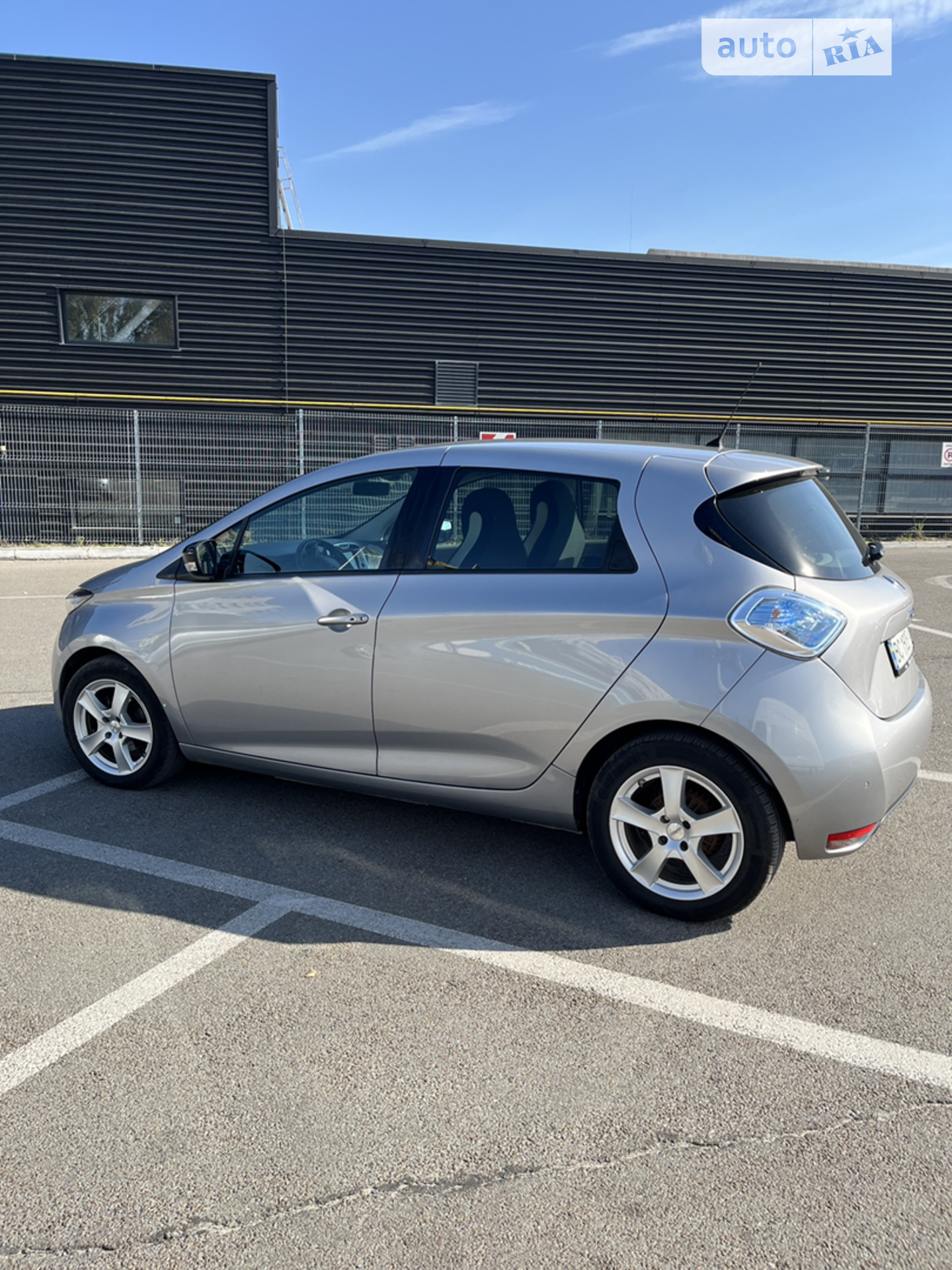 2016 Renault ZOE - мініатюра 8
