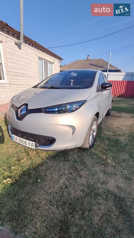 Хэтчбек Renault Zoe 2013 в Киеве