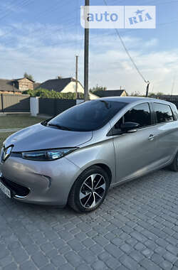 Хэтчбек Renault Zoe 2015 в Турийске