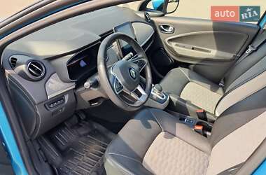 Хэтчбек Renault Zoe 2019 в 
