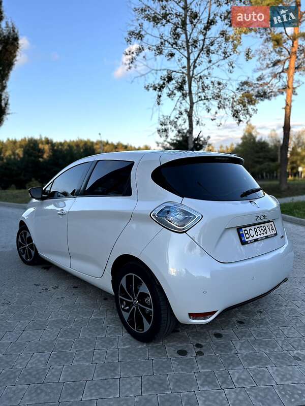 Хэтчбек Renault Zoe 2017 в Новояворовске фото 7 Хэтчбек Renault Zoe 2017 в Новояворовске