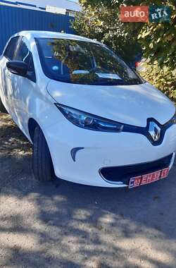 Хэтчбек Renault Zoe 2014 в 