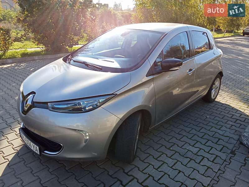 Хэтчбек Renault Zoe 2015 в Одессе фото 17 Хэтчбек Renault Zoe 2015 в Одессе