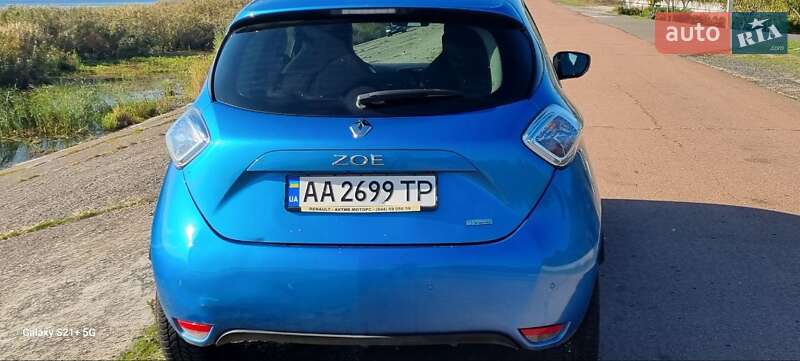 Хэтчбек Renault Zoe 2017 в Киеве